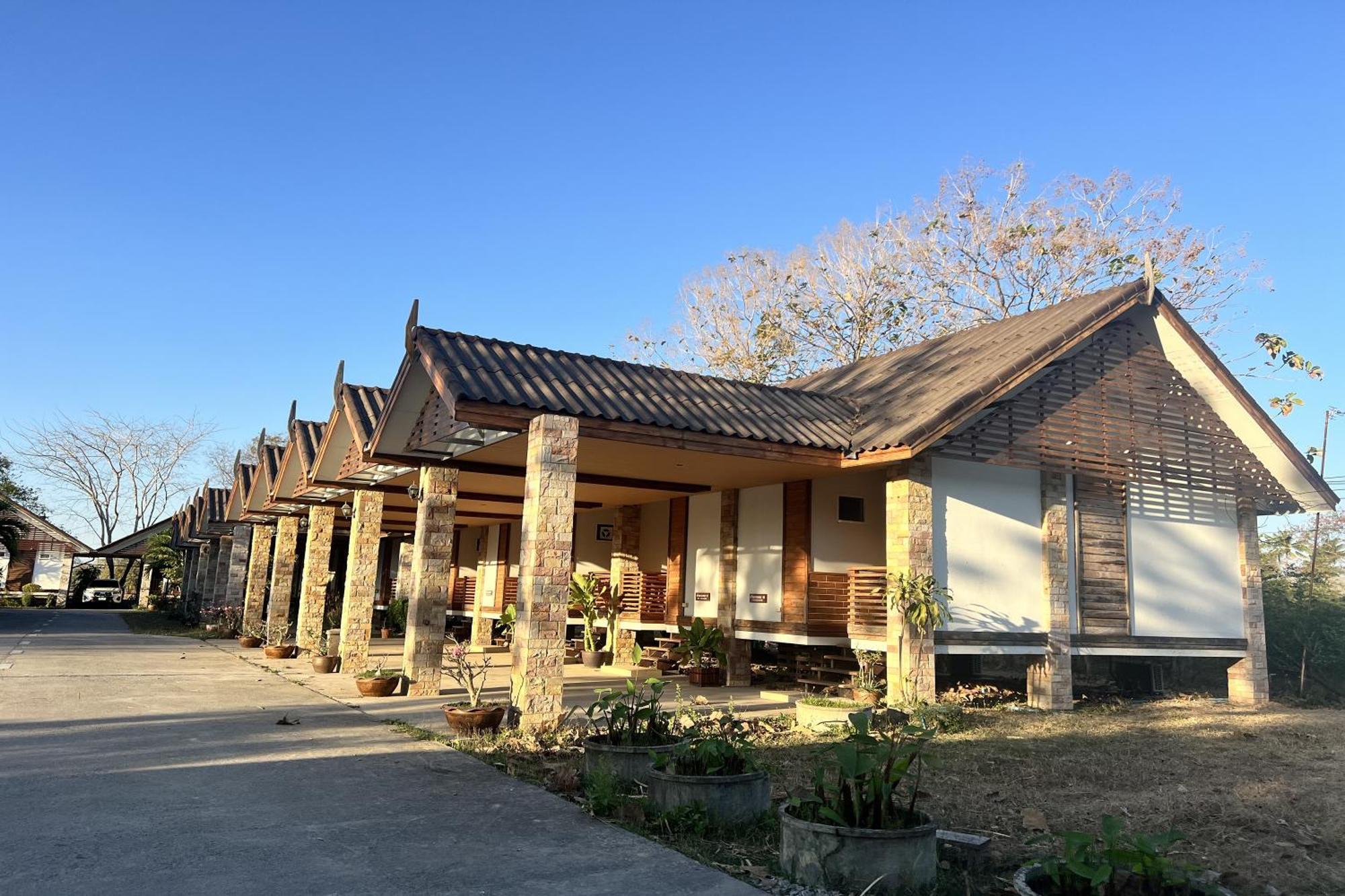 Ruentara Resort & Villa Buriram Exterior photo